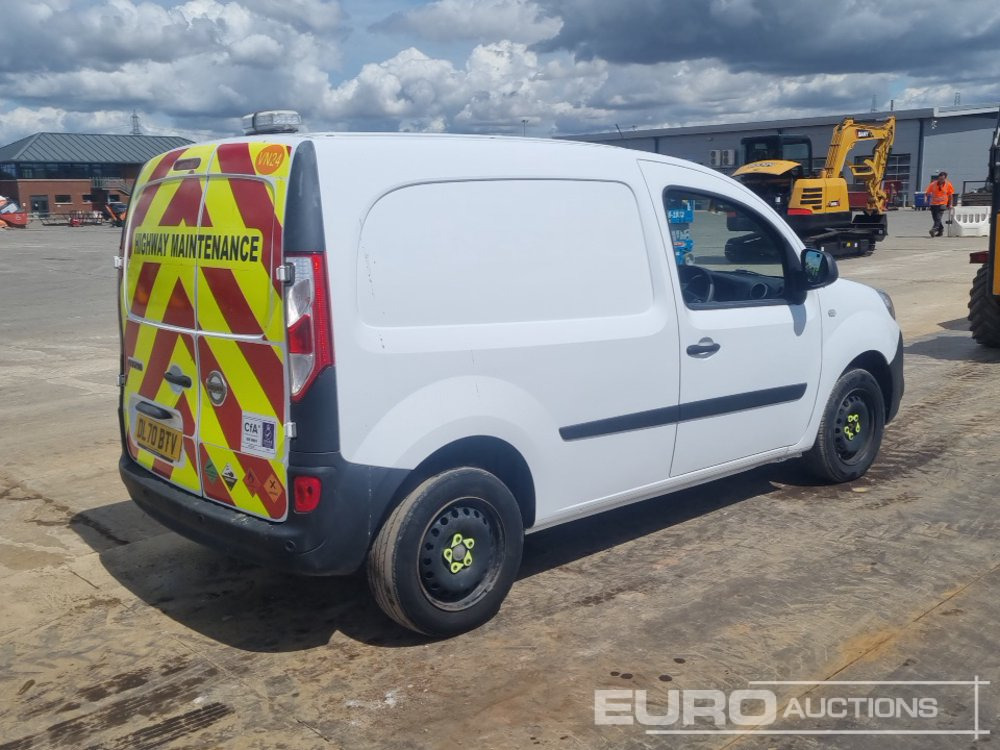 2020 Nissan NV250 - Dodávka: obrázok 5 2020 Nissan NV250 - Dodávka: obrázok 5