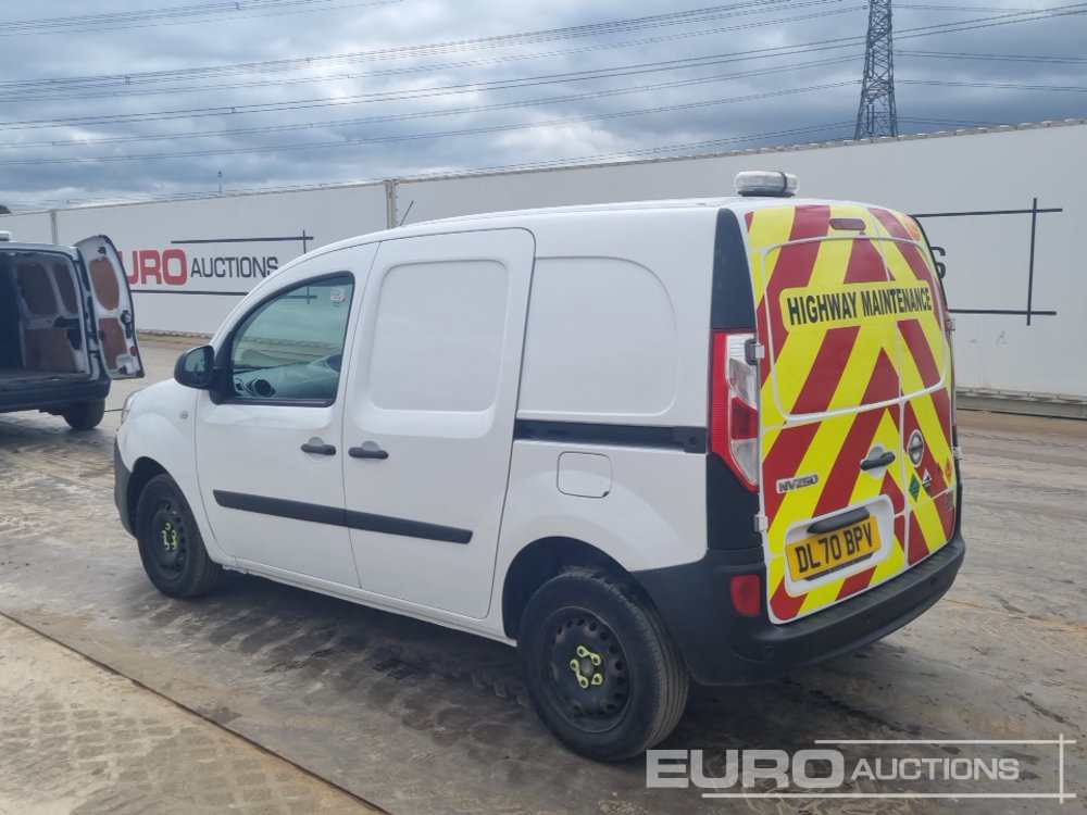 2020 Nissan NV250 - Dodávka: obrázok 3 2020 Nissan NV250 - Dodávka: obrázok 3