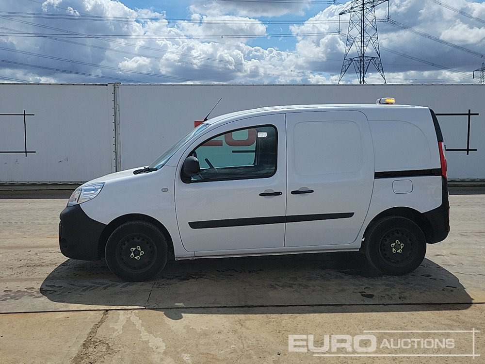 2020 Nissan NV250 - Dodávka: obrázok 2 2020 Nissan NV250 - Dodávka: obrázok 2