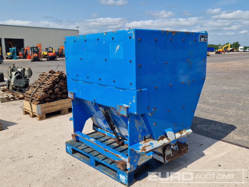Fabcon FB15 Hydraulic Skip to suiy Forklift - Výklopný kontajner: obrázok 5 Fabcon FB15 Hydraulic Skip to suiy Forklift - Výklopný kontajner: obrázok 5