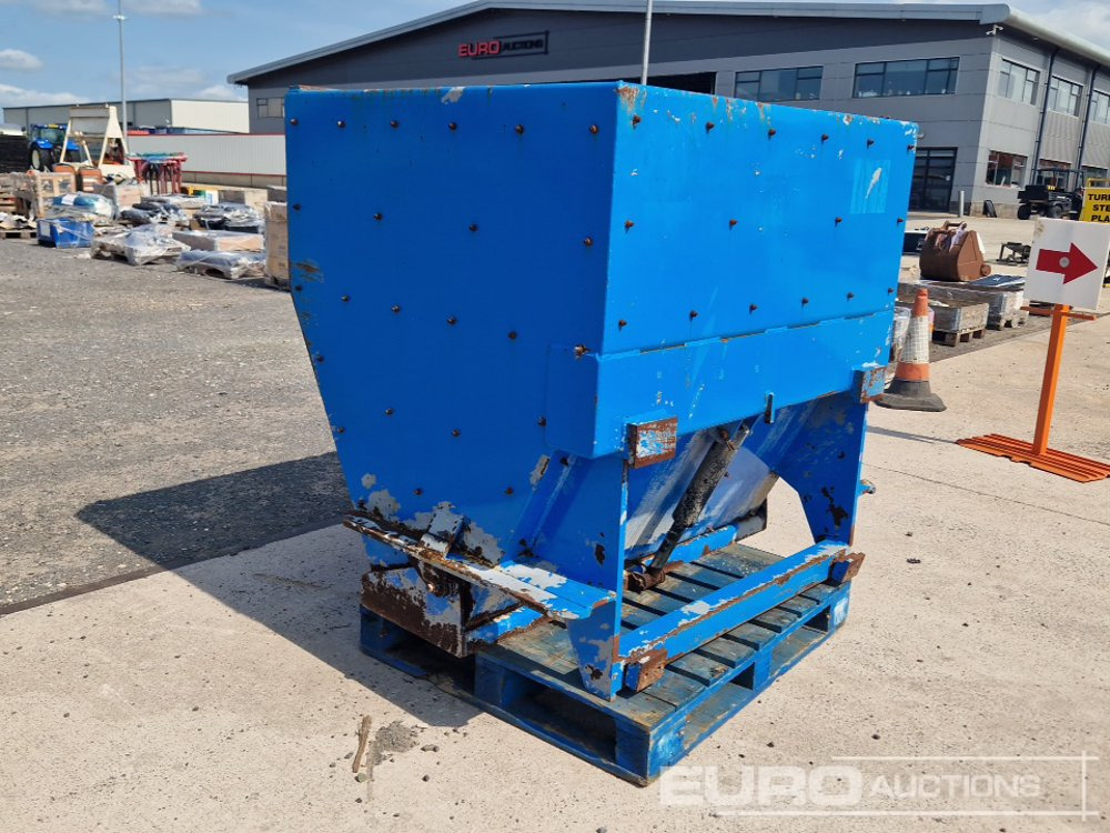 Fabcon FB15 Hydraulic Skip to suiy Forklift - Výklopný kontajner: obrázok 3 Fabcon FB15 Hydraulic Skip to suiy Forklift - Výklopný kontajner: obrázok 3
