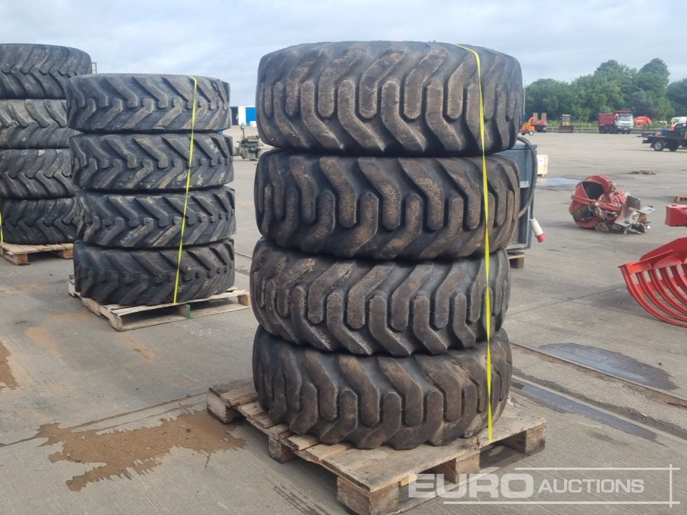 Goodyear 15.5/25 Tyre (4 of) - Pneumatika: obrázok 4 Goodyear 15.5/25 Tyre (4 of) - Pneumatika: obrázok 4