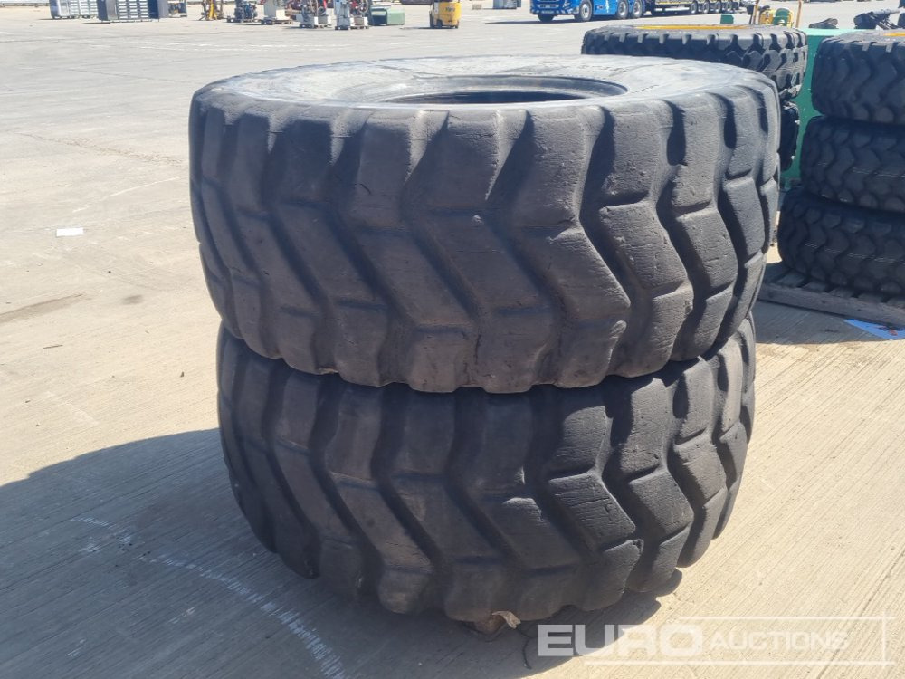 Goodyear 23.5R25 Tyre (2 of) - Pneumatika: obrázok 3 Goodyear 23.5R25 Tyre (2 of) - Pneumatika: obrázok 3