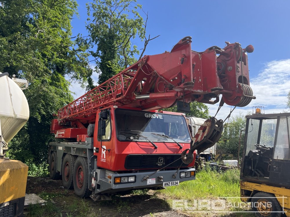 Grove GMK3050 - Žeriav pre všetky terény: obrázok 2 Grove GMK3050 - Žeriav pre všetky terény: obrázok 2