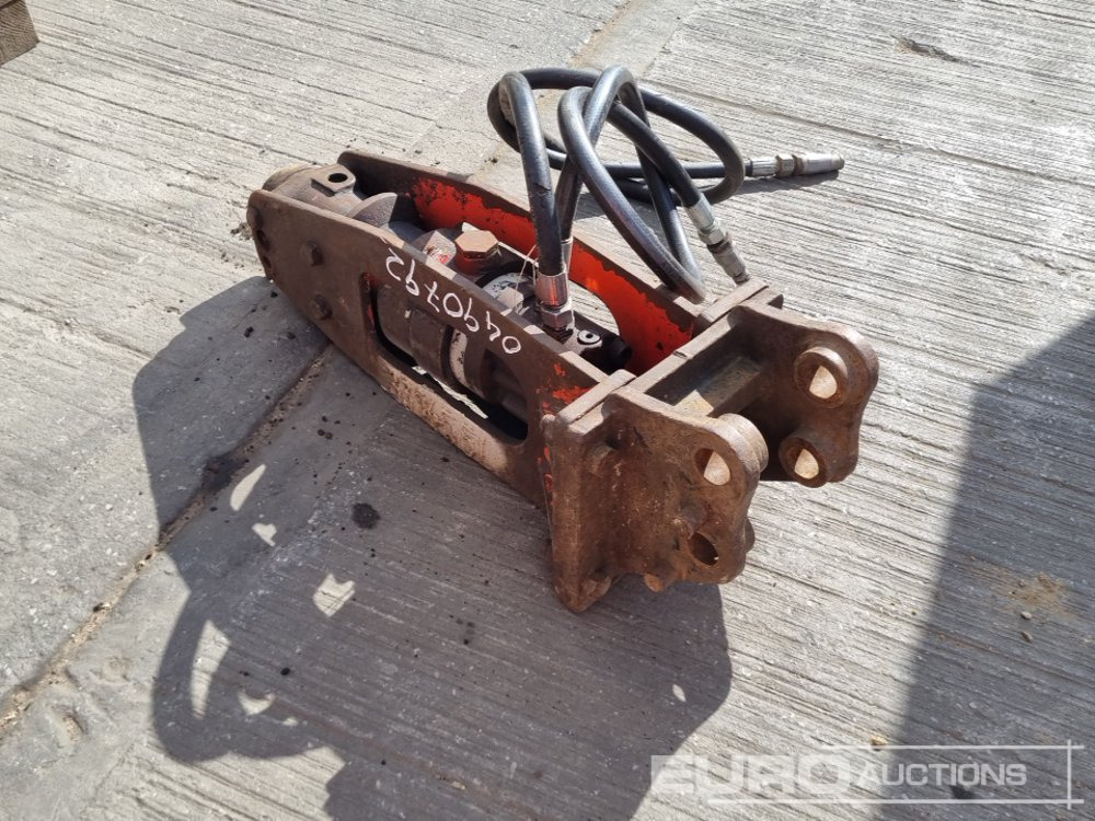Hydraulic Breaker 30mm Pin to suit Mini Excavator - Hydraulické kladivo: obrázok 3 Hydraulic Breaker 30mm Pin to suit Mini Excavator - Hydraulické kladivo: obrázok 3