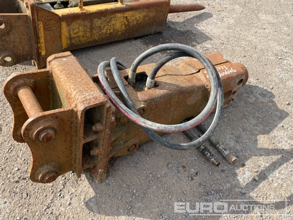 Hydraulic Breaker to suit Mini Excavator - Hydraulické kladivo: obrázok 5 Hydraulic Breaker to suit Mini Excavator - Hydraulické kladivo: obrázok 5