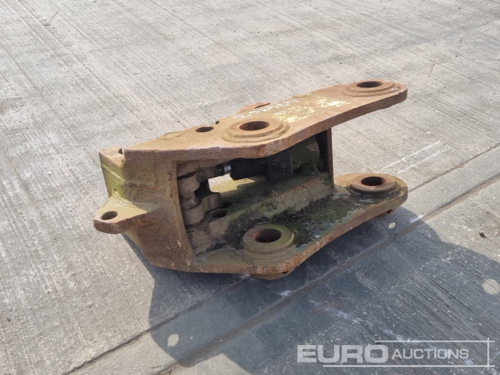Hydraulic Double Lock QH 65mm Pin to suit 13 Ton Excavator - Rýchloupínacia zariadenia: obrázok 3 Hydraulic Double Lock QH 65mm Pin to suit 13 Ton Excavator - Rýchloupínacia zariadenia: obrázok 3