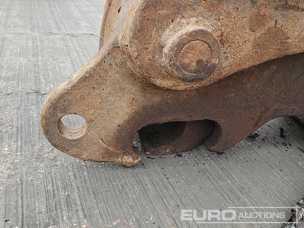 Rýchloupínacia zariadenia Hydraulic Quick Hitch 65mm Pin to 13 Ton Excavator: obrázok 9 Rýchloupínacia zariadenia Hydraulic Quick Hitch 65mm Pin to 13 Ton Excavator: obrázok 9