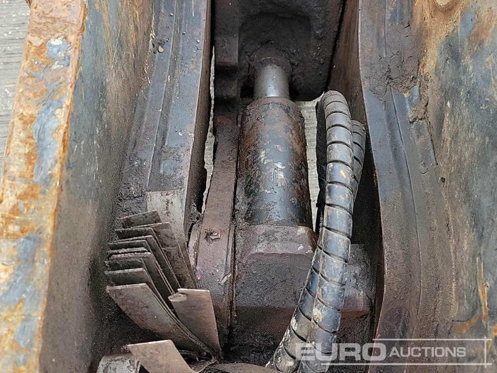 Rýchloupínacia zariadenia Hydraulic Quick Hitch 65mm Pin to 13 Ton Excavator: obrázok 12 Rýchloupínacia zariadenia Hydraulic Quick Hitch 65mm Pin to 13 Ton Excavator: obrázok 12