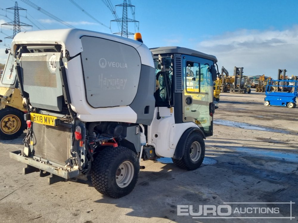 2018 Karcher Articulated Sweeper, Reverse Camera, A/C (Non Runner) - Iné stroje: obrázok 5 2018 Karcher Articulated Sweeper, Reverse Camera, A/C (Non Runner) - Iné stroje: obrázok 5
