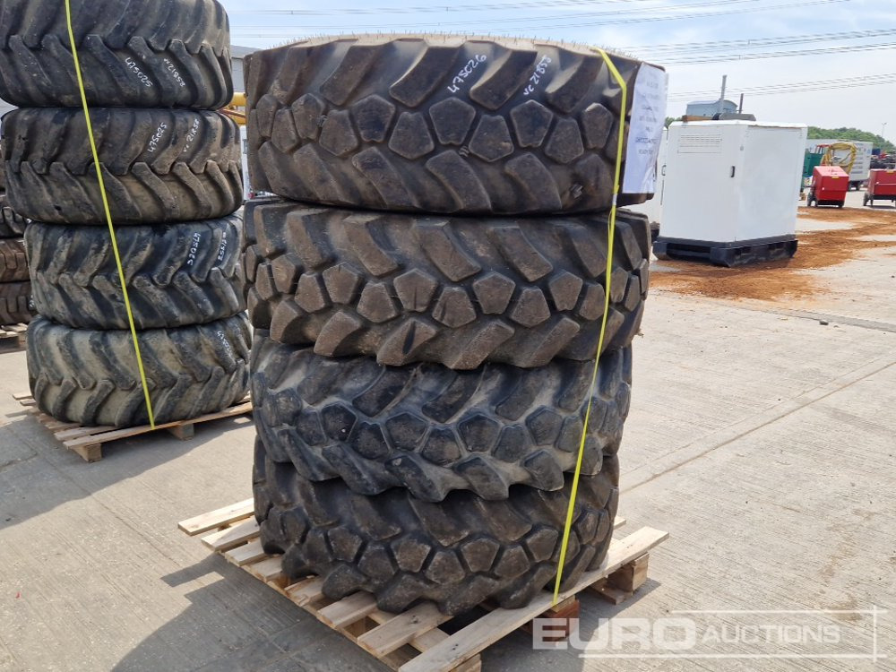 JCB 15.5-25 L-2 Tyre (4 of) - Pneumatika: obrázok 1 JCB 15.5-25 L-2 Tyre (4 of) - Pneumatika: obrázok 1
