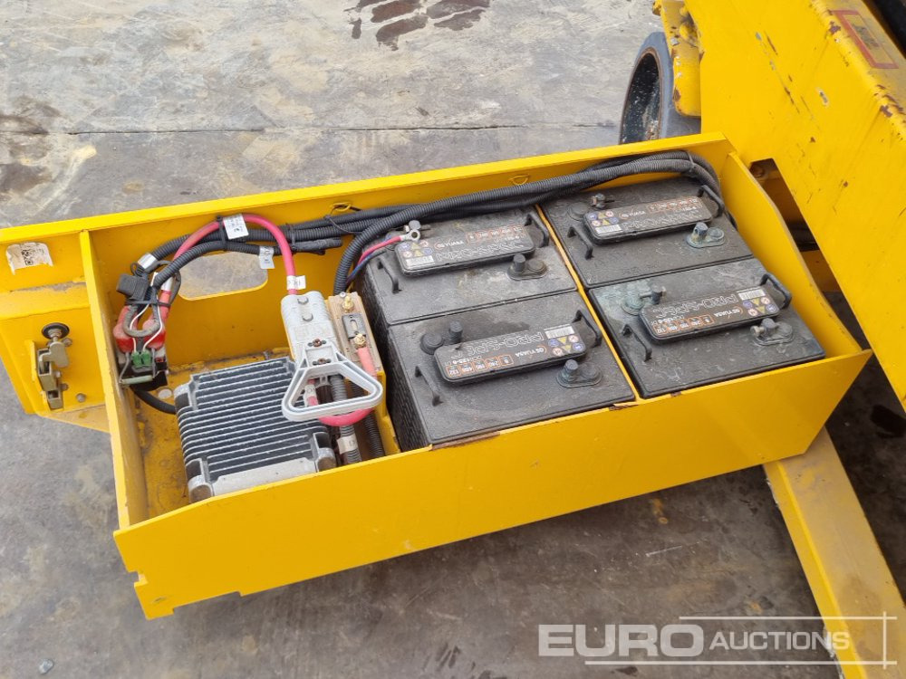 Pracovná plošina JCB S2632E: obrázok 24