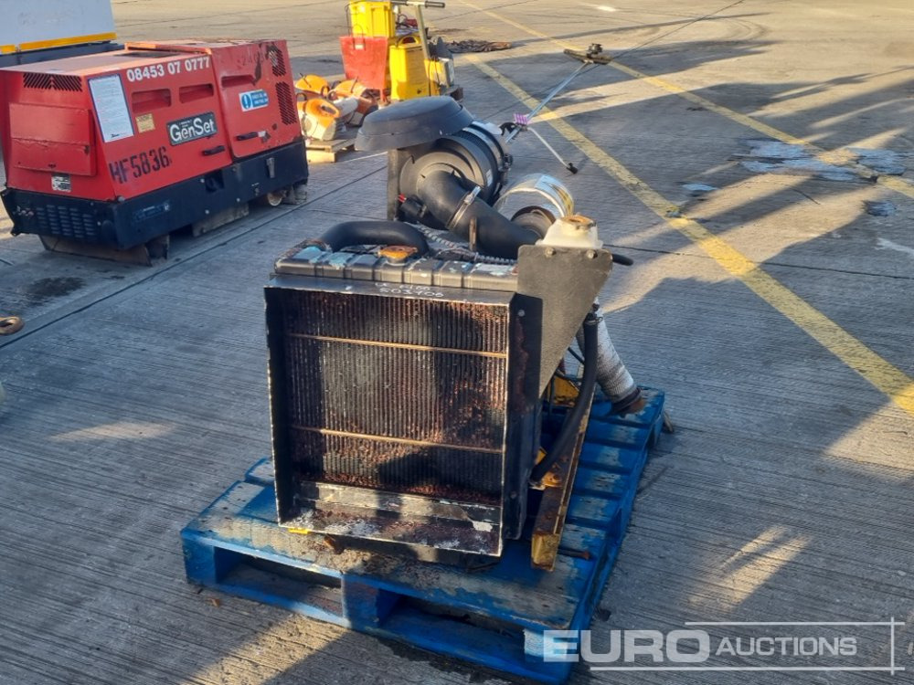 John Deere 4 Cylinder Engine, Pump - Motor: obrázok 4 John Deere 4 Cylinder Engine, Pump - Motor: obrázok 4