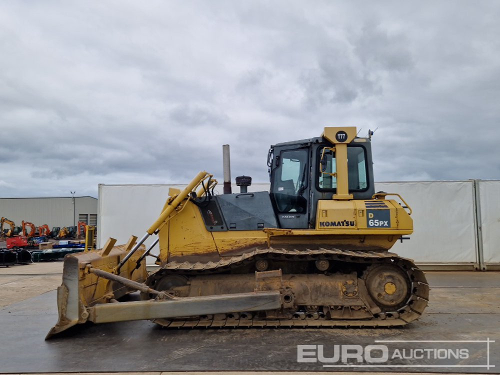 Komatsu D65PX-15EO - Buldozér: obrázok 2 Komatsu D65PX-15EO - Buldozér: obrázok 2