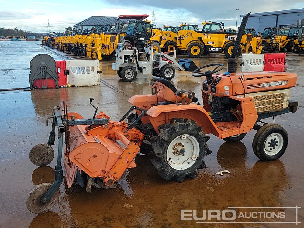 Kubota B1200 - Kompaktný traktor: obrázok 5 Kubota B1200 - Kompaktný traktor: obrázok 5