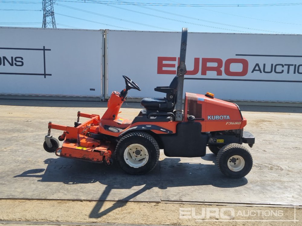 Kubota F3680 - Záhradná kosačka: obrázok 2 Kubota F3680 - Záhradná kosačka: obrázok 2
