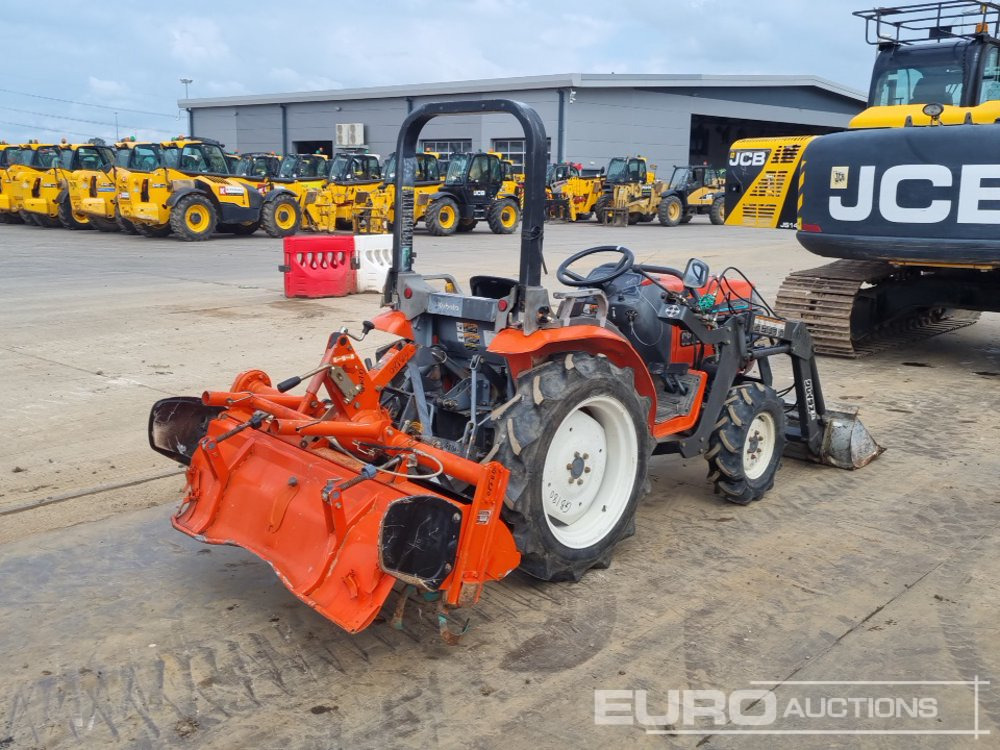 Kubota GB180 - Kompaktný traktor: obrázok 5 Kubota GB180 - Kompaktný traktor: obrázok 5