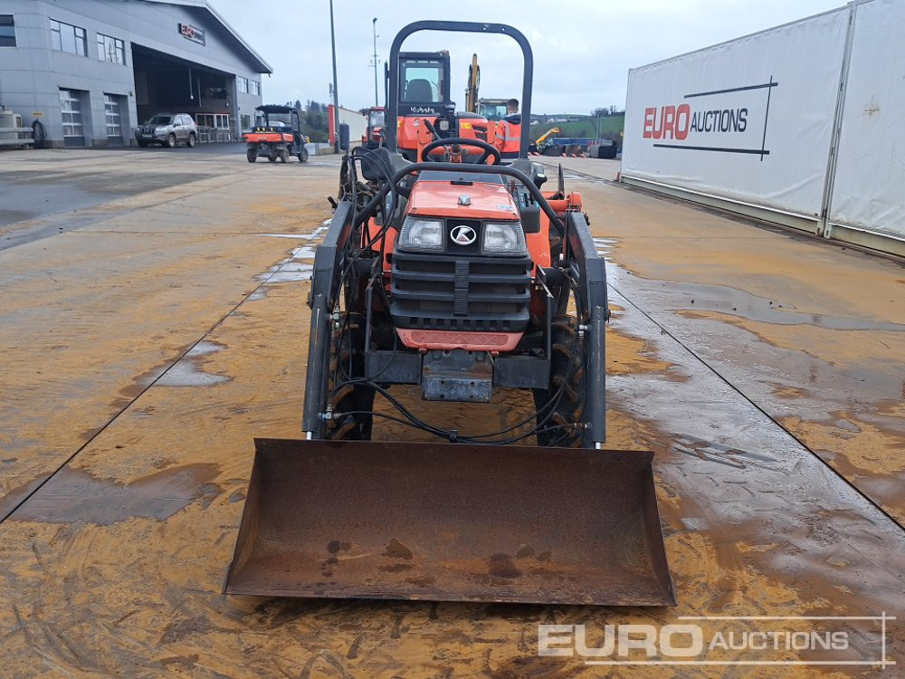 Kompaktný traktor Kubota GB200: obrázok 8