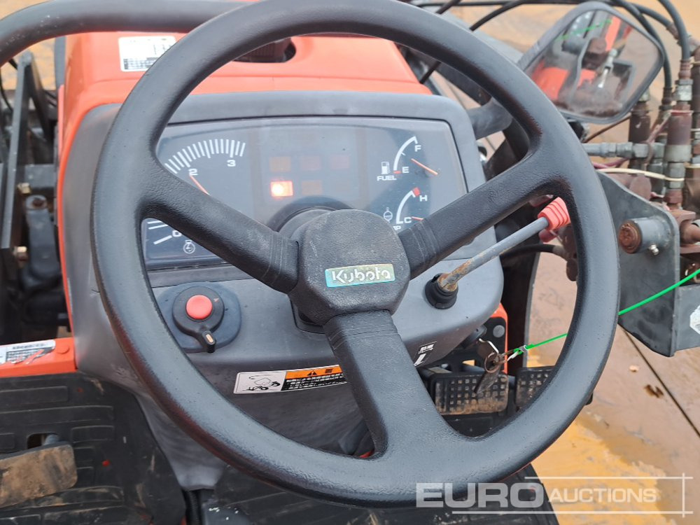 Kompaktný traktor Kubota GB200: obrázok 27