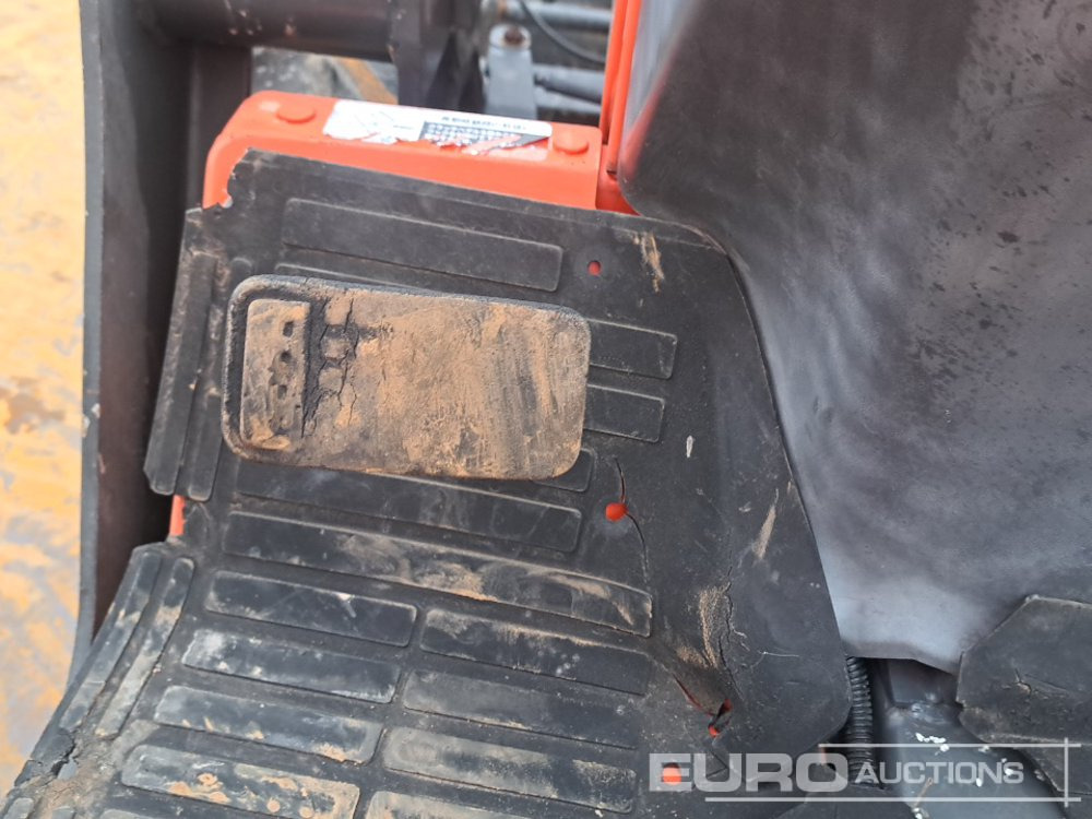 Kompaktný traktor Kubota GB200: obrázok 38