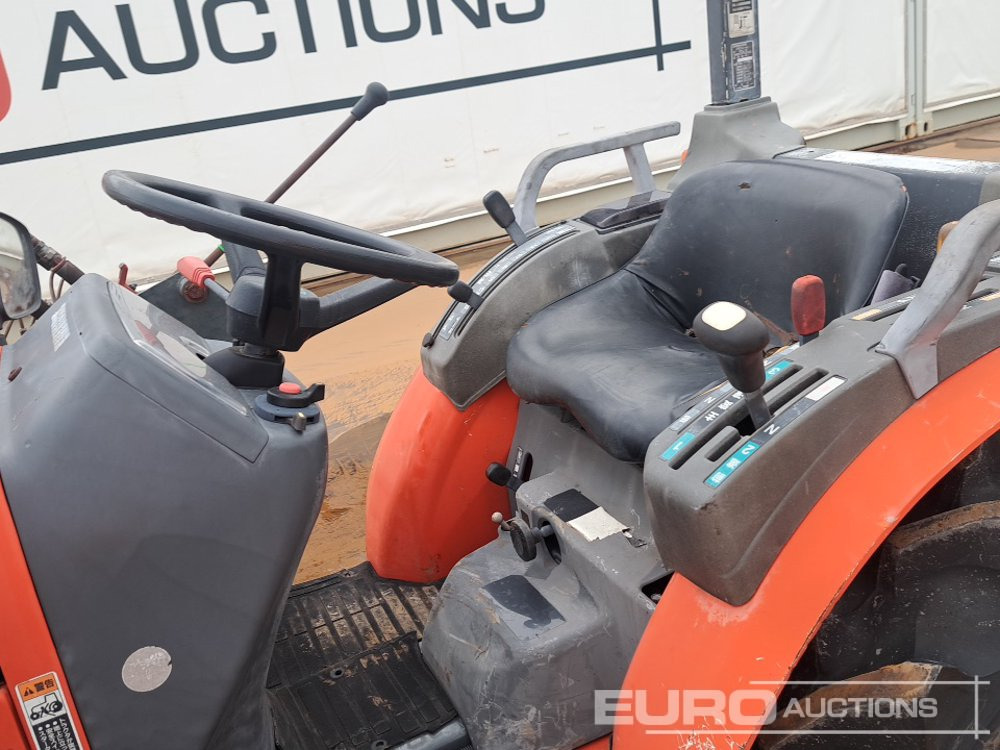 Kompaktný traktor Kubota GB200: obrázok 26