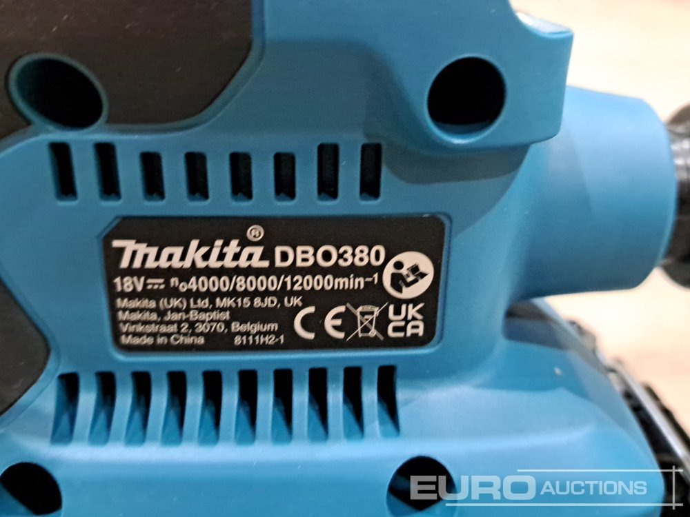 Vybavenie garáže/ Dielne Makita 18 Volt Cordless Sander: obrázok 18