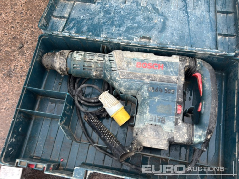 Makita & Bosch 110 Volt Breaker (2 of) - Stavebné zariadenia: obrázok 2 Makita & Bosch 110 Volt Breaker (2 of) - Stavebné zariadenia: obrázok 2