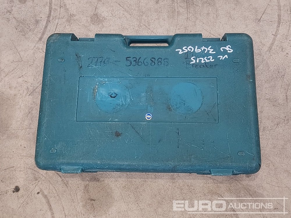 Stavebné zariadenia Makita HM1100 110 Volt Breaker: obrázok 13 Stavebné zariadenia Makita HM1100 110 Volt Breaker: obrázok 13