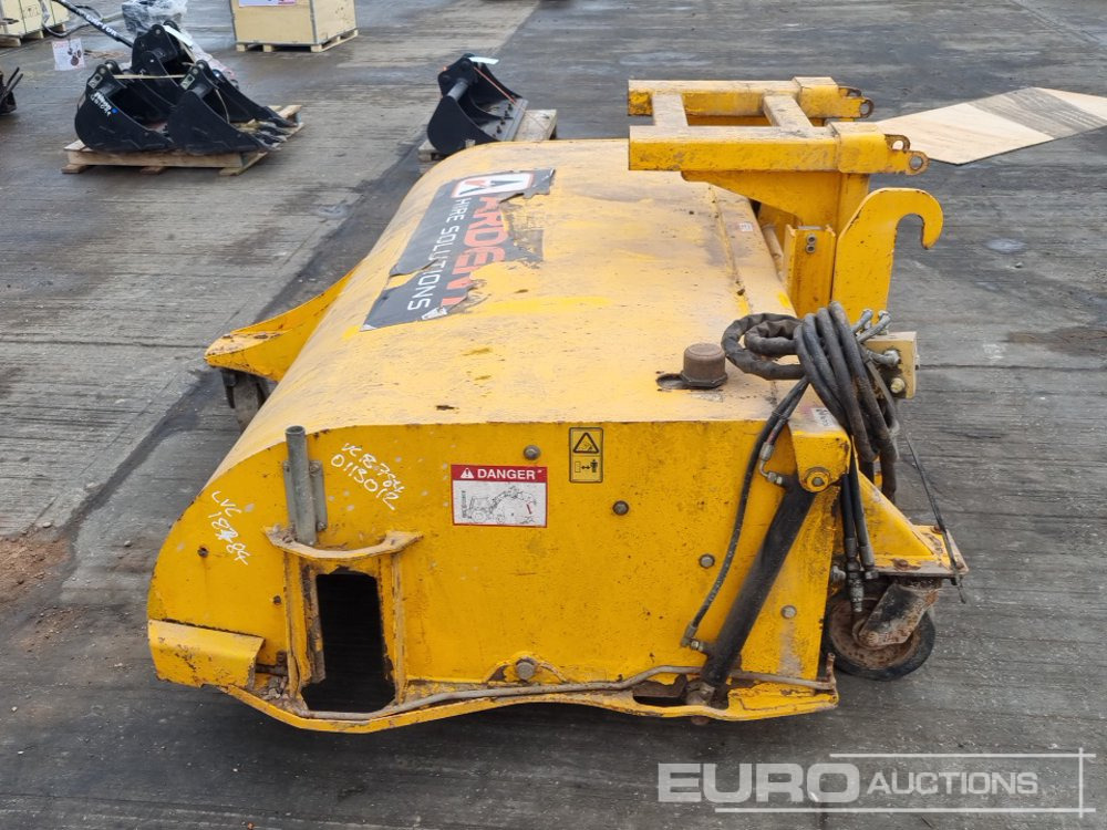 2018 JCB SC240 - Manipulačná technika: obrázok 2 2018 JCB SC240 - Manipulačná technika: obrázok 2