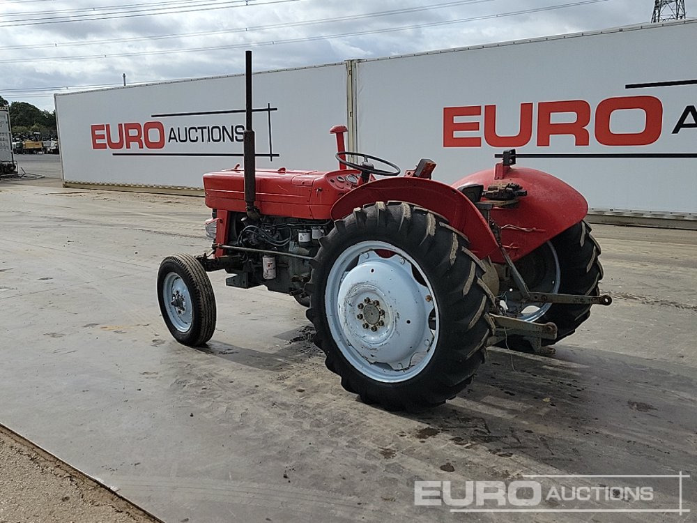 Massey Ferguson MF133 - Traktor: obrázok 3 Massey Ferguson MF133 - Traktor: obrázok 3