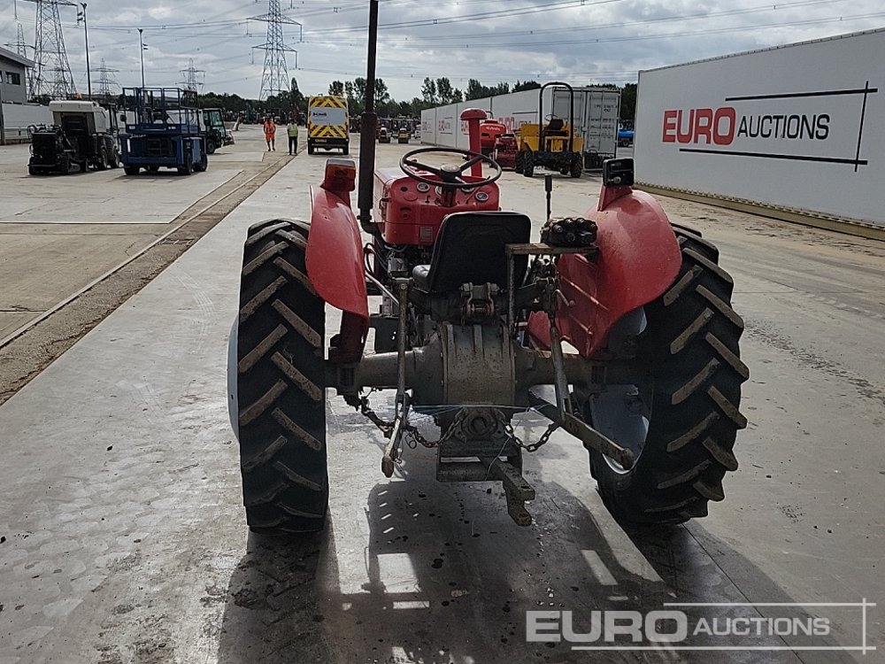 Massey Ferguson MF133 - Traktor: obrázok 4 Massey Ferguson MF133 - Traktor: obrázok 4