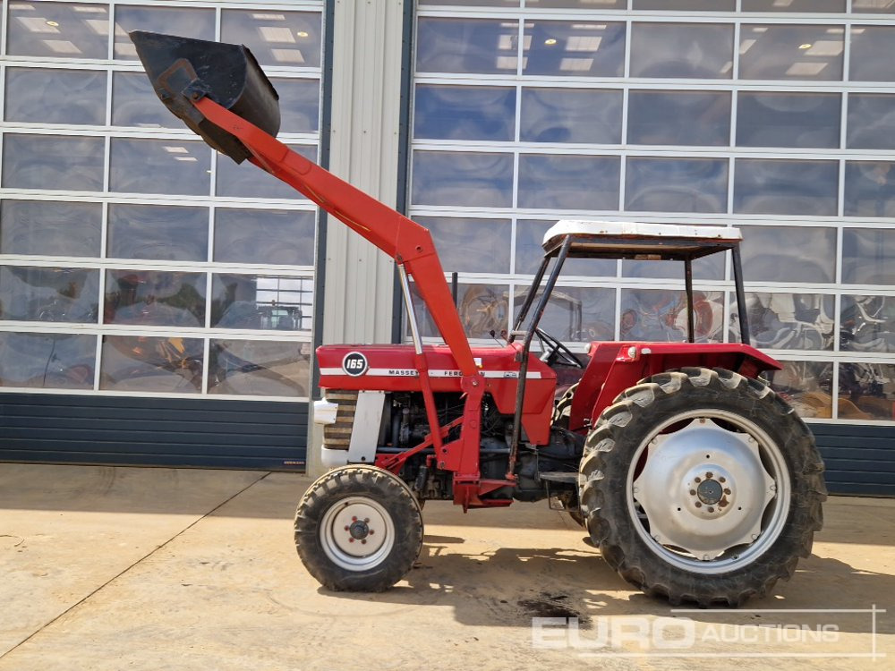 Massey Ferguson MF165 - Traktor: obrázok 2 Massey Ferguson MF165 - Traktor: obrázok 2