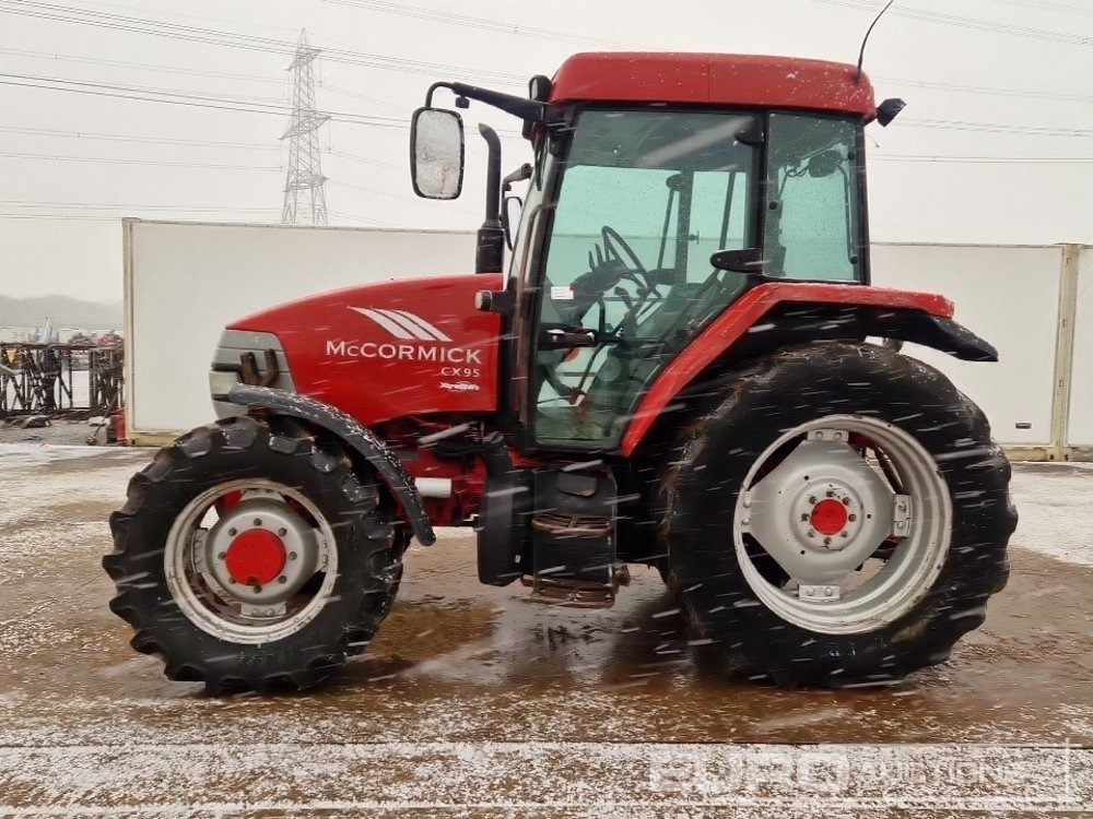McCormick CX95 - Traktor: obrázok 2 McCormick CX95 - Traktor: obrázok 2