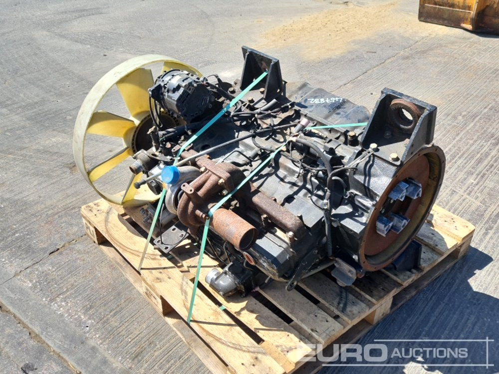 Mitsubishi 6 Cylinder Engine - Motor: obrázok 3 Mitsubishi 6 Cylinder Engine - Motor: obrázok 3
