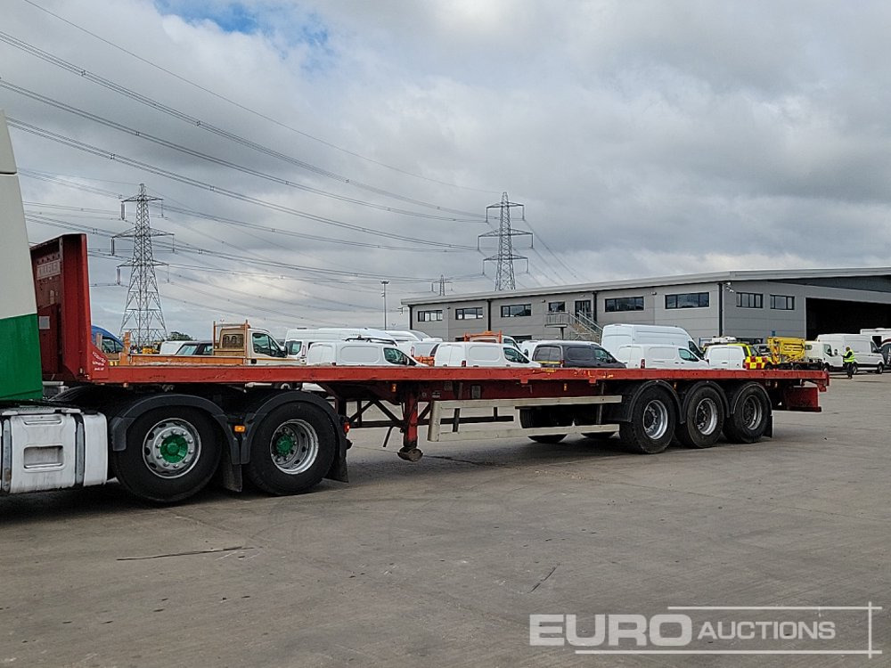 Montracon Tri Axle Flatbed Trailer - Plošinový/ Valníkový náves: obrázok 1 Montracon Tri Axle Flatbed Trailer - Plošinový/ Valníkový náves: obrázok 1