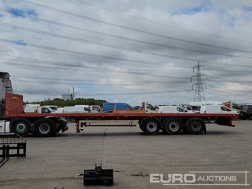 Montracon Tri Axle Flatbed Trailer - Plošinový/ Valníkový náves: obrázok 2 Montracon Tri Axle Flatbed Trailer - Plošinový/ Valníkový náves: obrázok 2