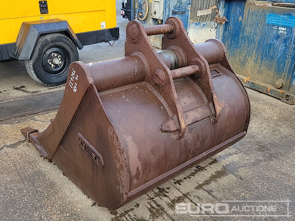 Mst 48" Digging Bucket 60mm Pin to suit 10-12 Ton Excavator - Lyžica: obrázok 3 Mst 48" Digging Bucket 60mm Pin to suit 10-12 Ton Excavator - Lyžica: obrázok 3
