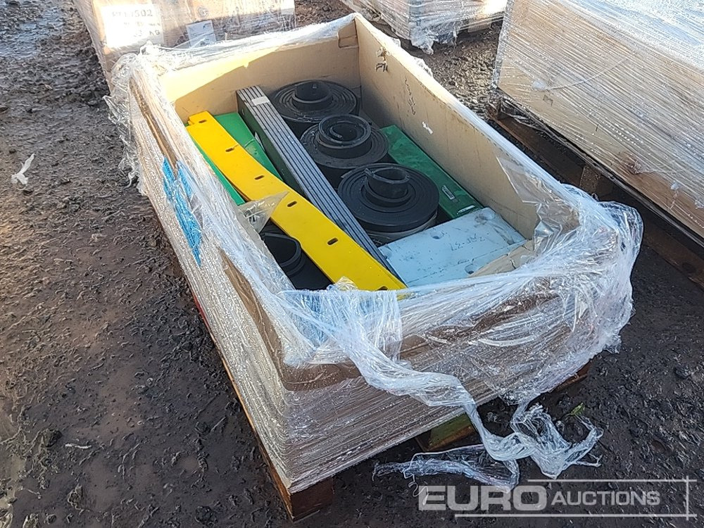 Conveyor Slider Pads, Scraper Blades, Impact Bars - Náhradný diel pre Stavebné stroje: obrázok 2 Conveyor Slider Pads, Scraper Blades, Impact Bars - Náhradný diel pre Stavebné stroje: obrázok 2