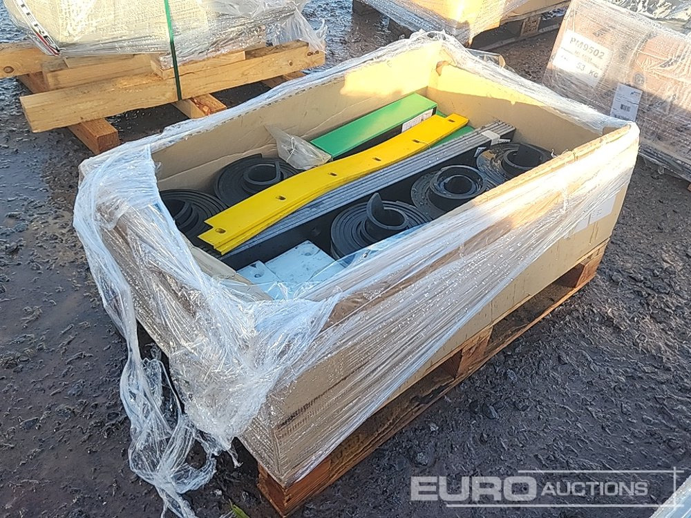 Conveyor Slider Pads, Scraper Blades, Impact Bars - Náhradný diel pre Stavebné stroje: obrázok 3 Conveyor Slider Pads, Scraper Blades, Impact Bars - Náhradný diel pre Stavebné stroje: obrázok 3