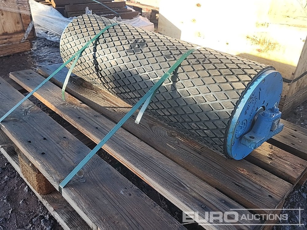 Internal Drive Drum, Mounts - Náhradný diel pre Stavebné stroje: obrázok 1 Internal Drive Drum, Mounts - Náhradný diel pre Stavebné stroje: obrázok 1