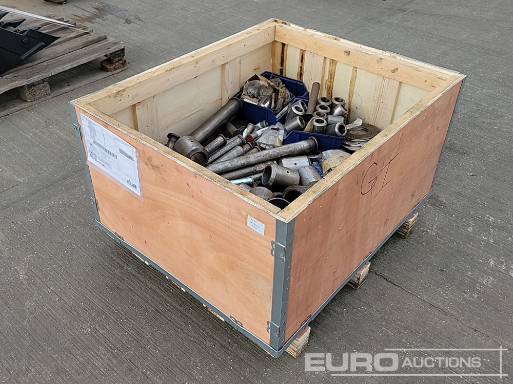 Unused Stillage of Various Sized Bucket Pins - Náhradný diel: obrázok 5 Unused Stillage of Various Sized Bucket Pins - Náhradný diel: obrázok 5