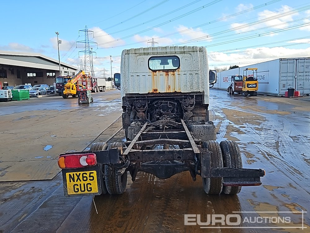 Nissan NT400 - Podvozek s kabinou: obrázok 4 Nissan NT400 - Podvozek s kabinou: obrázok 4