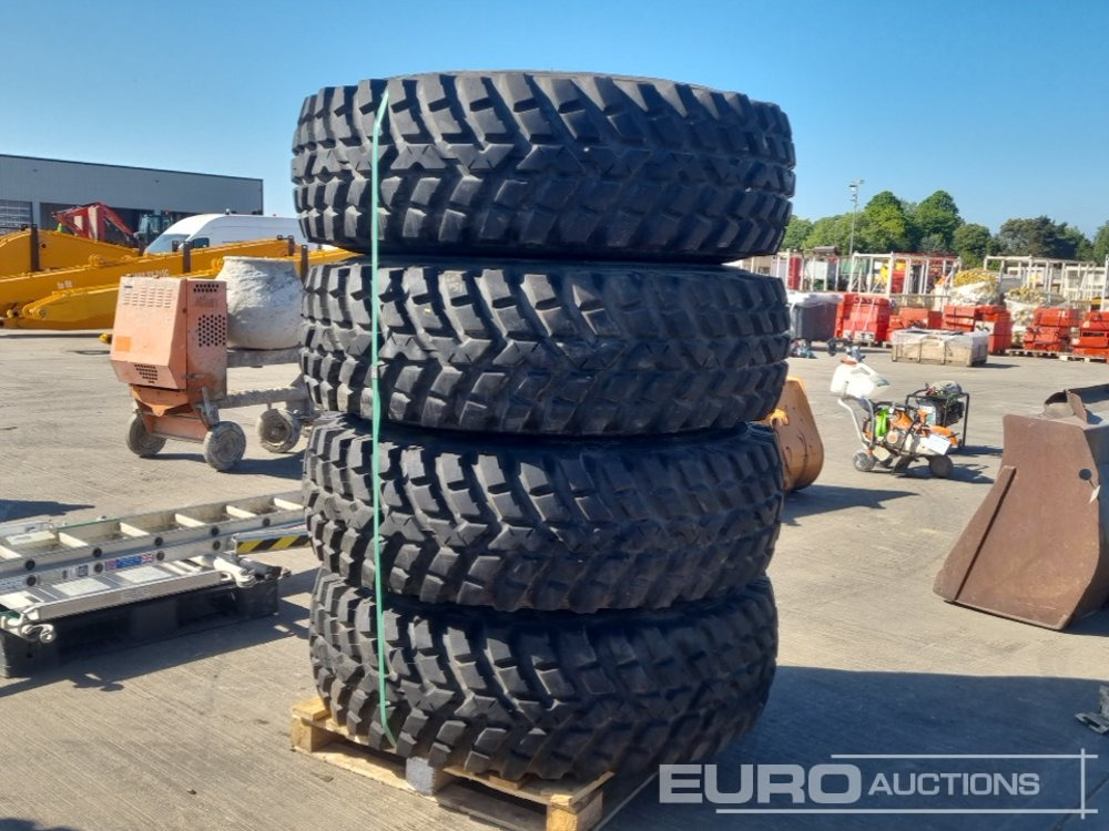Nokian 440/80-R30 Tyres (4 of) - Pneumatika: obrázok 2 Nokian 440/80-R30 Tyres (4 of) - Pneumatika: obrázok 2