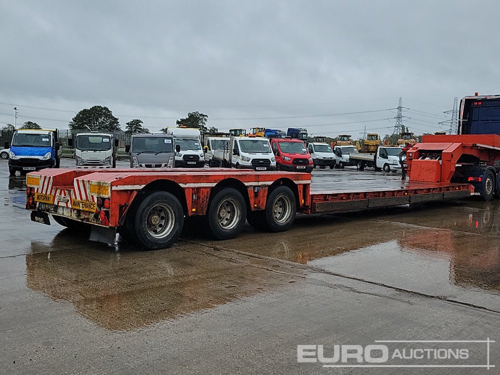 Nooteboom Tri Axle Drop Neck Low Loader Trailer, Out Riggers, 3 Axle Steer, Air Brakes - Náves podvalník: obrázok 5 Nooteboom Tri Axle Drop Neck Low Loader Trailer, Out Riggers, 3 Axle Steer, Air Brakes - Náves podvalník: obrázok 5