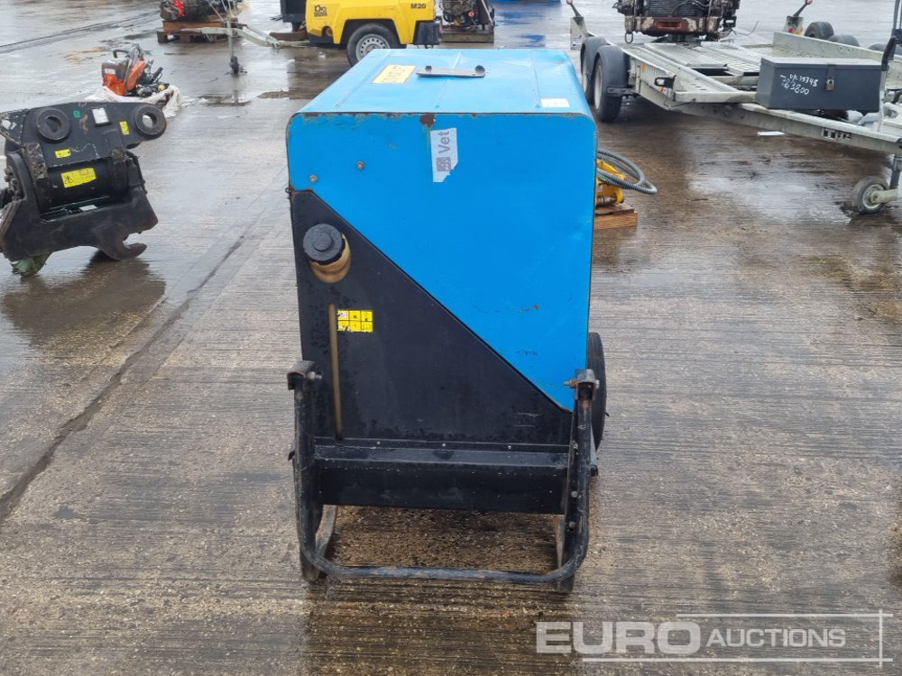 Pramac 6kVA Generator, Yanmar Engine - Elektrický generátor: obrázok 4 Pramac 6kVA Generator, Yanmar Engine - Elektrický generátor: obrázok 4