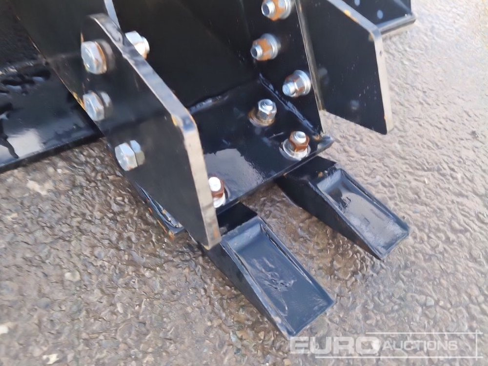 Príslušenstvo pre Rýpadlo Unused JPC Hydraulic Breaker, 32" Ditching Bucket, 8" Digging Bucket to suit Mini Excavator: obrázok 6 Príslušenstvo pre Rýpadlo Unused JPC Hydraulic Breaker, 32" Ditching Bucket, 8" Digging Bucket to suit Mini Excavator: obrázok 6