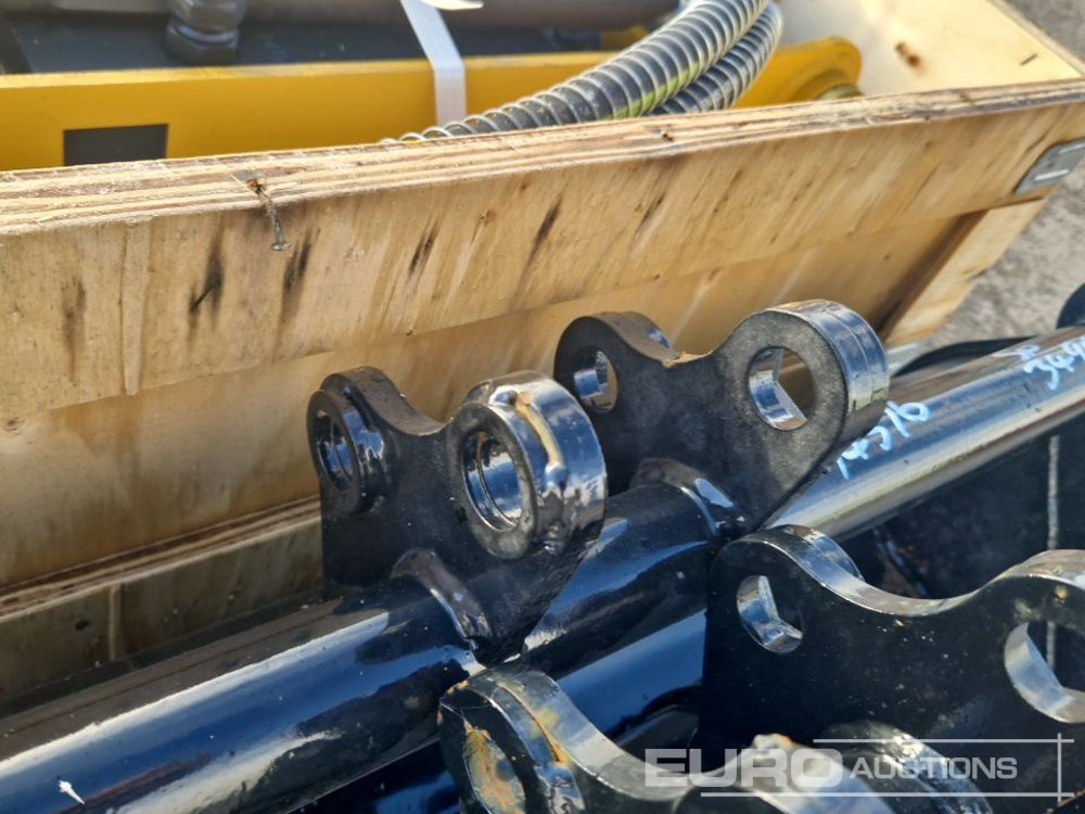 Príslušenstvo pre Rýpadlo Unused JPC Hydraulic Breaker, 32" Ditching Bucket, 8" Digging Bucket to suit Mini Excavator: obrázok 9 Príslušenstvo pre Rýpadlo Unused JPC Hydraulic Breaker, 32" Ditching Bucket, 8" Digging Bucket to suit Mini Excavator: obrázok 9