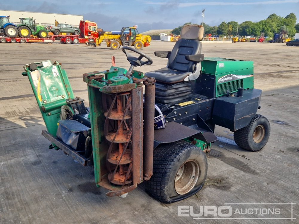 Ransomes Parkway 2250 - Záhradná kosačka: obrázok 1 Ransomes Parkway 2250 - Záhradná kosačka: obrázok 1