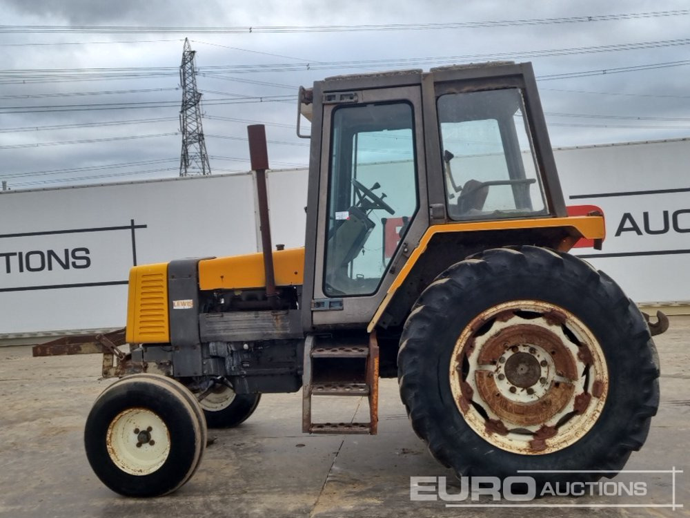 Renault 95.12 - Traktor: obrázok 2 Renault 95.12 - Traktor: obrázok 2