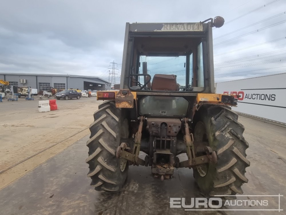 Renault 95.12 - Traktor: obrázok 4 Renault 95.12 - Traktor: obrázok 4